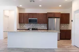 10218 E Civano Wash Trail, Tucson, AZ 85747 - Photo 2