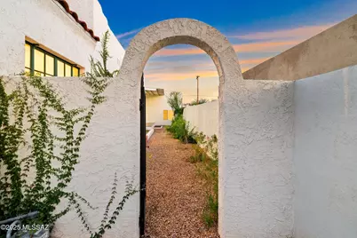 2210 E 6th Street, Tucson, AZ 85719 - Photo 36