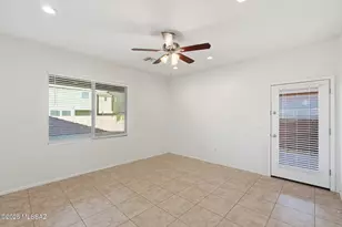 1021 E Lumberjack Trail, Sahuarita, AZ 85629 - Photo 8