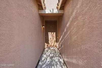 1021 E Lumber Jack Trail, Sahuarita, AZ 85629 - Photo 4