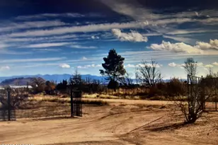 45 E Cochise Way, Cochise, AZ 85606 - Photo 38