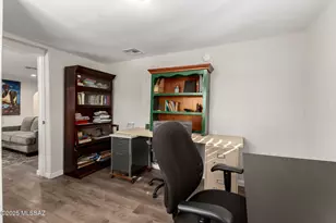 1717 E Allen Rd, Tucson, AZ 85719 - Photo 24