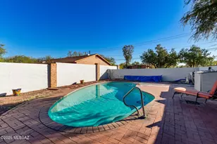 1717 E Allen Rd, Tucson, AZ 85719 - Photo 28