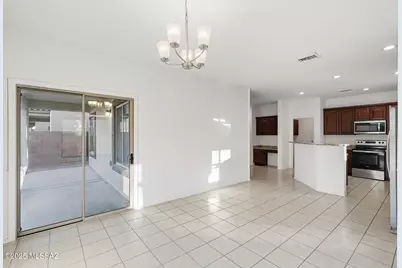 9131 S Whispering Pine Drive, Tucson, AZ 85756 - Photo 10