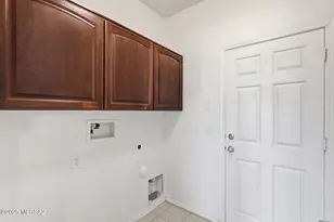 9131 S Whispering Pine Dr, Tucson, AZ 85756 - Photo 32