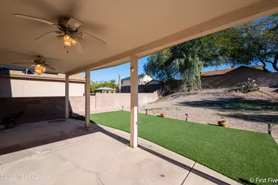 8619 S Desert Dove Drive, Tucson, AZ 85747 - Photo 32