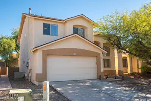 8619 S Desert Dove Dr, Tucson, AZ 85747 - Photo 2