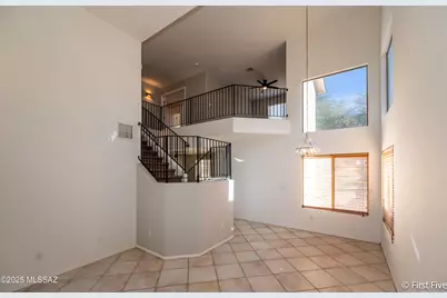 8619 S Desert Dove Drive, Tucson, AZ 85747 - Photo 6
