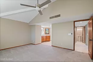 7041 N Skyway Dr, Tucson, AZ 85718 - Photo 20
