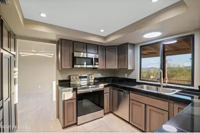 7041 N Skyway Drive, Tucson, AZ 85718 - Photo 16