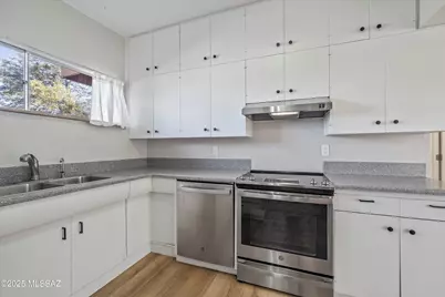 7006 E Flamenco Place, Tucson, AZ 85710 - Photo 18