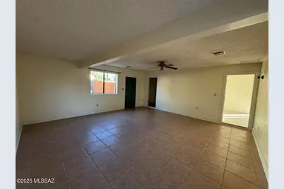 7836 N Soledad Avenue, Tucson, AZ 85741 - Photo 40