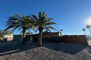 7836 N Soledad Ave, Tucson, AZ 85741 - Photo 2