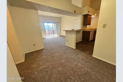 2172 N Pantano Road # 218, Tucson, AZ 85715 - Photo 8