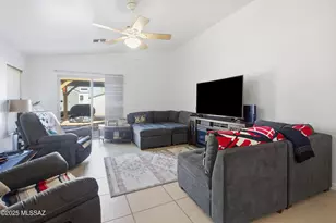 8807 E Mountain Spring Dr, Tucson, AZ 85747 - Photo 14