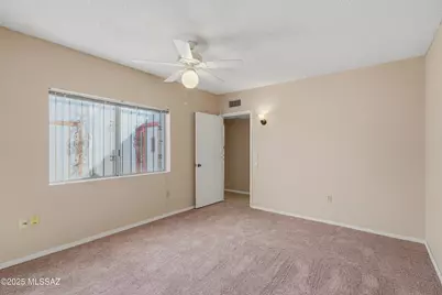 871 N Camino De Luz, Green Valley, AZ 85614 - Photo 18