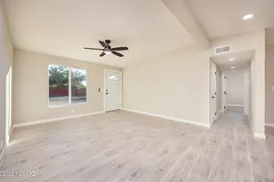 6533 E Calle Bellatrix, Tucson, AZ 85710 - Photo 2