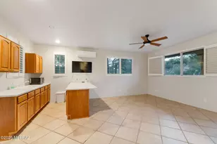 10500 N Starsearcher Pl, Oro Valley, AZ 85737 - Photo 48