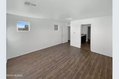 6555 E Brushback Loop, Tucson, AZ 85756 - Photo 8