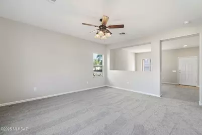 33728 S Colony Drive, Red Rock, AZ 85145 - Photo 10