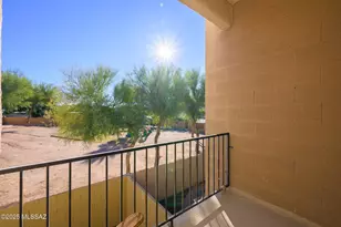 2081 W Cadbury Ct, Tucson, AZ 85713 - Photo 18