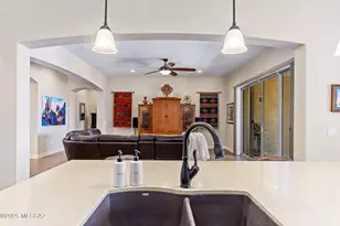 12265 N Durham Wash Dr, Marana, AZ 85658 - Photo 10