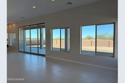 5981 E Calle Agua Verde, Tucson, AZ 85750 - Photo 8