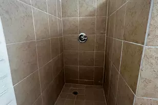 139 E 35th St, Tucson, AZ 85713 - Photo 16