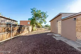 3306 N Los Altos Ave, Tucson, AZ 85705 - Photo 2