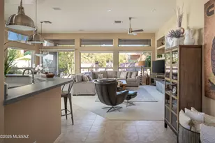 13828 N Topflite Dr, Oro Valley, AZ 85755 - Photo 4