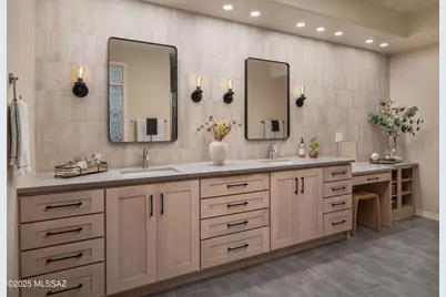 13828 N Topflite Drive, Oro Valley, AZ 85755 - Photo 20