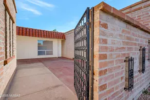 4206 N Limberlost Pl, Tucson, AZ 85705 - Photo 2