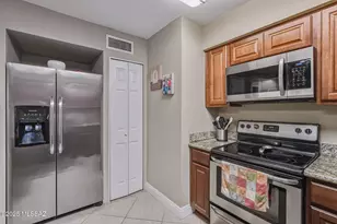 9748 E 29th St, Tucson, AZ 85748 - Photo 6