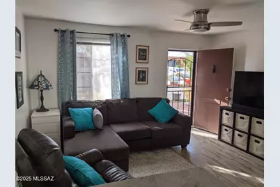 373 S Paseo Pena D, Green Valley, AZ 85614 - Photo 2