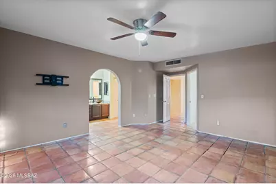 12831 N Meadview Way, Oro Valley, AZ 85755 - Photo 16