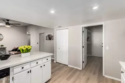 8651 E Calle Bogota, Tucson, AZ 85715 - Photo 16