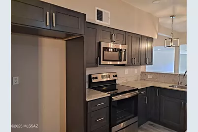 8856 E Calle Playa, Tucson, AZ 85715 - Photo 10