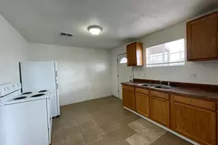 3365 N Stone Ave, Tucson, AZ 85705 - Photo 2