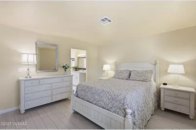 7808 N La Canada Drive, Tucson, AZ 85704 - Photo 18