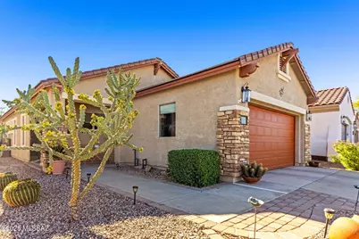 347 W Calle Del Estribo, Sahuarita, AZ 85629 - Photo 2