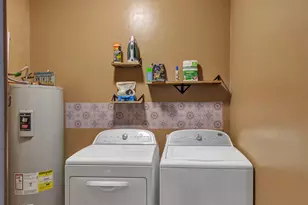 1999 W Bramburgh Ct, Tucson, AZ 85713 - Photo 8