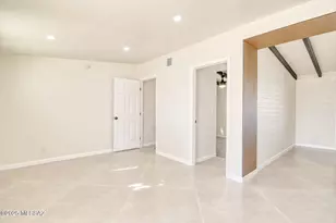 5734 E 31st St, Tucson, AZ 85711 - Photo 12