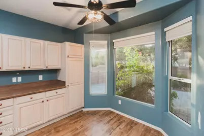 9469 N Twinkling Shadows Way, Tucson, AZ 85743 - Photo 12