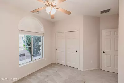 9469 N Twinkling Shadows Way, Tucson, AZ 85743 - Photo 32
