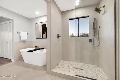 6735 N Camino Padre Isidoro, Tucson, AZ 85718 - Photo 38