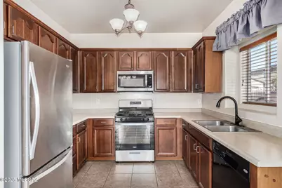 39371 S Cinch Strap Place, Tucson, AZ 85739 - Photo 18