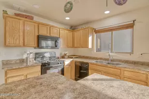 18412 S Copper Basin Dr, Green Valley, AZ 85614 - Photo 6