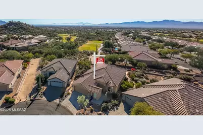 13607 N Gold Cholla Place, Marana, AZ 85658 - Photo 2