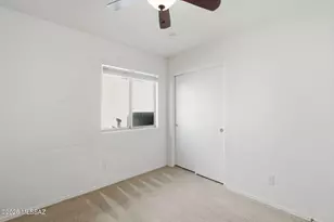 682 W Amber Sun Dr, Green Valley, AZ 85614 - Photo 22