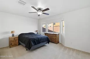 682 W Amber Sun Dr, Green Valley, AZ 85614 - Photo 16